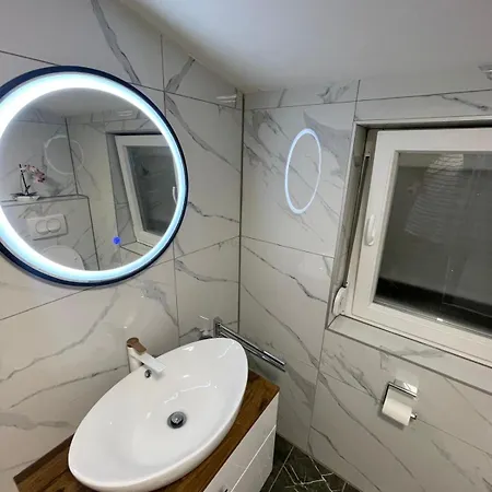 Апартаменты White Pearl *
